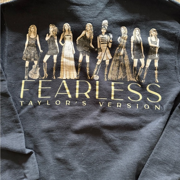 Taylor Swift Fearless Quarter Zip - Picture 3 of 3